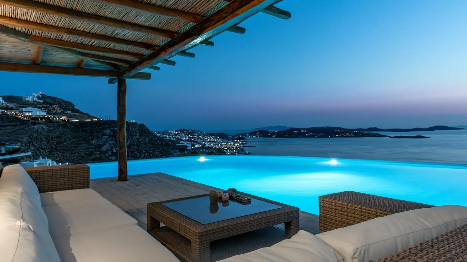 Villa Vista Mykonos Tourlos Griechenland
